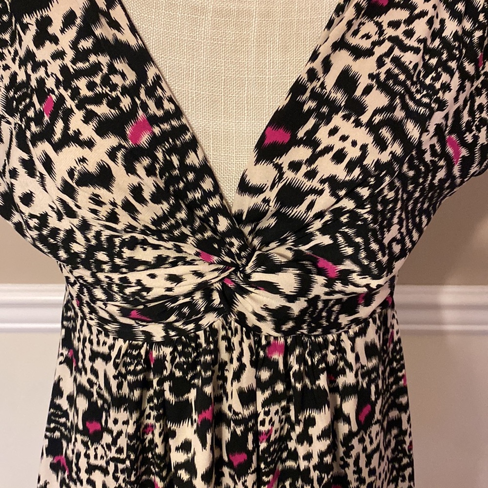 *5/$20* Women’s Dressy Blouse - Picture 3 of 4